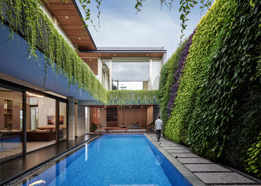 DJ House / Rakta Studio