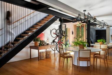 Galeria de Como guardar a bicicleta em pequenos espaços?  - 6