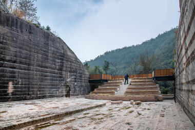 Gallery of Quarry No. 9: Stage Space + Quarry No. 10: Live Performance / DnA  - 1