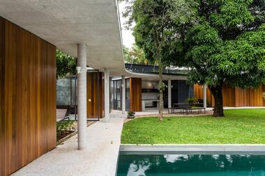 Casa Banibás / Apiacás Arquitetos