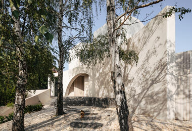 Casa árbol de abedul / Susi Leeton Architects & Interior