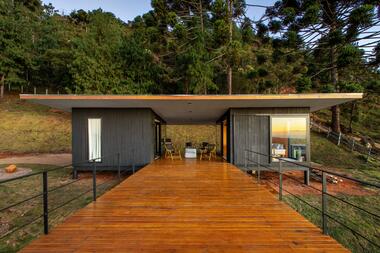 Gallery of Chalet SBS / Silvia Acar Arquitetura  - 1