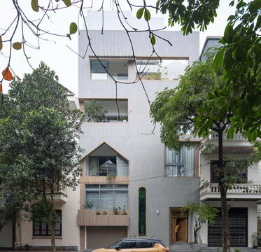 Dau Dau House / Landmak Architecture