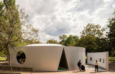 Mandala Lab Temporary Facility/ EXTUDIO + ENORME Studio
