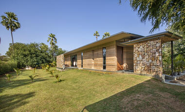 Gallery of The Earth House / Art and Architecture Associates  - 2