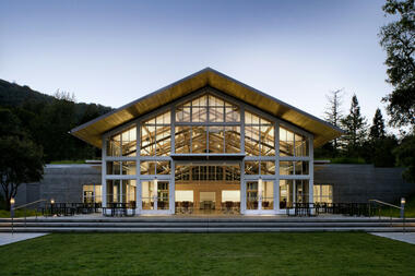 新艺术博物馆 / Turnbull Griffin Haesloop