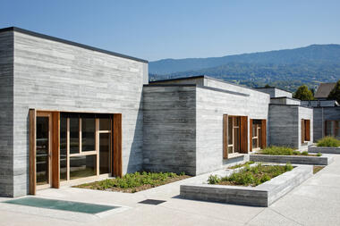 Gallery of Cranves-Sales School / Christophe Rousselle Architecte  - 7