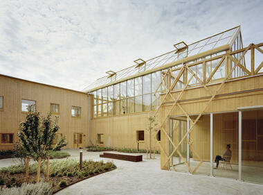 画廊 花园养老院 / Marge Arkitekter  - 1