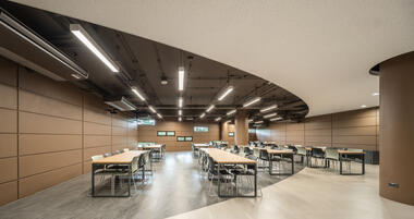 画廊 扇形展开，泰国吞武里校园 SISB / Plan Architect  - 23
