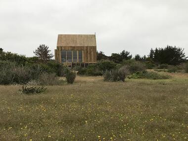 Casa en Tunquén / Gabrielli + Muñoz Arquitectura