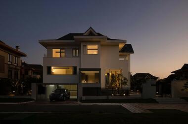 Gallery of Gold Coast Villa / AD ARCHITECTURE  - 1
