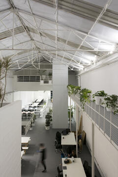 Huerta Coworking Palermo / FLORA