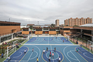 Colegio distrital La Felicidad / FP arquitectura