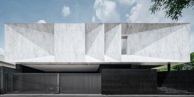 Gallery of From Monumental Ruins to Lavish Interiors: 18 Projects that Prove Marble is a Timeless Material  - 14