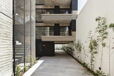Edifício Monroe 4285 / Bou Arquitectura + Estudio Gramo + Ariel Kitay Arquitectura + Gris Arquitectura