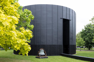 Pabellón Black Chapel para la Serpentine Gallery 2022 / Theaster Gates