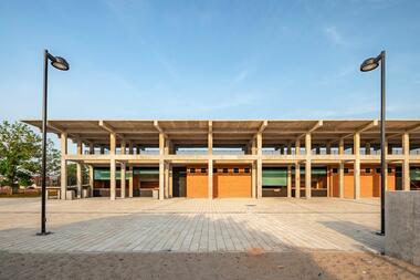 Colín Sports Hall / Quintanilla Arquitectos