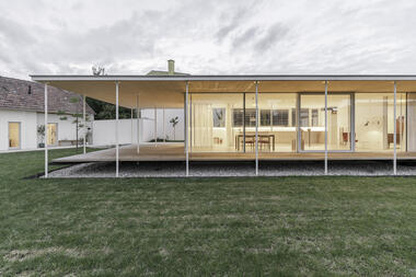 Atelier para una artista escultora / Maximilian Eisenköck Architecture