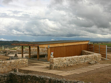 Adecuación de las Estructuras del Yacimiento Arqueológico de la Ciudad Romana de Clunia / a3gm