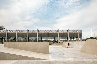 Cañales skatepark / Quintanilla Arquitectos
