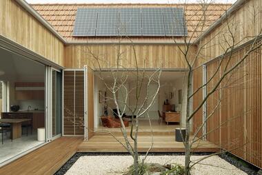 庭院住宅 / Ha Architecture