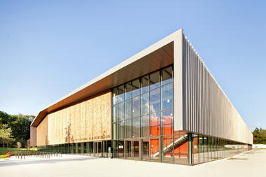 Campus nacional deportivo de La Defense / Barthélémy & Griño