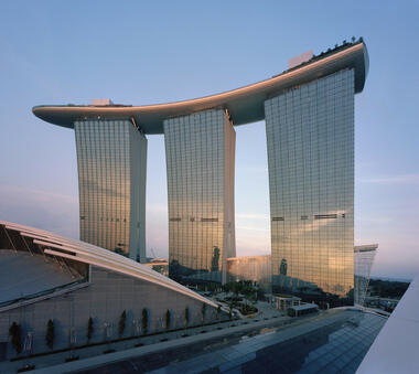 Marina Bay Sands / Safdie Architects