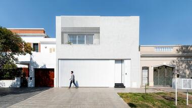 Casa RB / Adolfo Mondejar + Francisco Figueroa Astrain