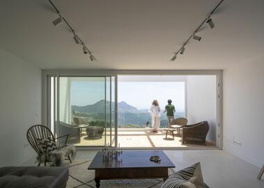 Gallery of Julia and Calum House / DTR Studio  - 9