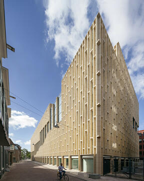 Casa de la Cultura en Arnhem / Neutelings Riedijk Architects