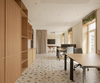 Valencia SGBrokers Office/ MOIZ