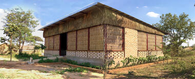Centro de tecnología agrícola de Camboya / Squire & Partners + SAWA