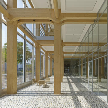 Edificio de Oficinas Tamedia / Shigeru Ban Architects