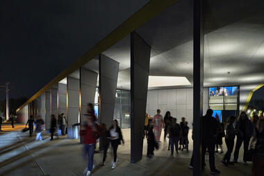 Gallery of Thaden School  / Marlon Blackwell Architects  - 27