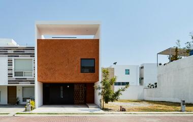 Casa Giulia / Moctezuma Estudio de Arquitectura