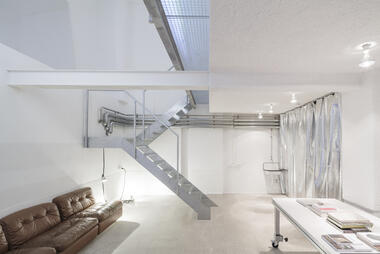 Gallery of Office with Silver Curtain / Buero Wagner  - 1