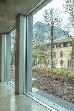 Gallery of Pirelli Learning Center / Onsite Studio  - 32