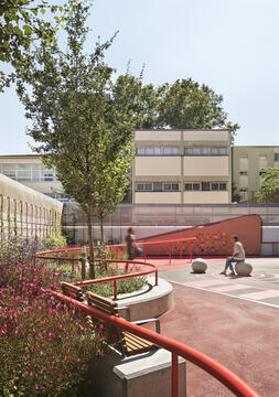 画廊 La Pau 学校广场 / Leku Studio  - 2