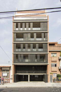 Edificio Griveo / Estudio NDG