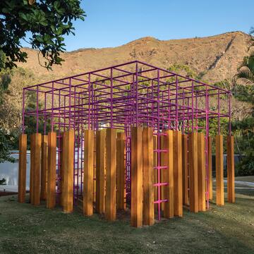 Labyrinth Playground / Vazio S/A