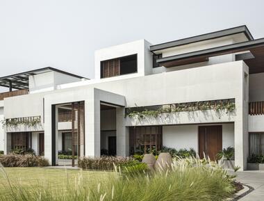 The Hem House / Portal 92