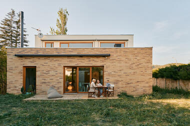 House in Massís del Garraf / Slow Studio