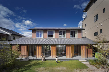 Domain House / IN STUDIO
