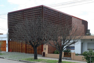 Casa de los Tamices  / Francisco Cadau