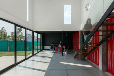 Casa Container  / José Schreiber Arquitecto