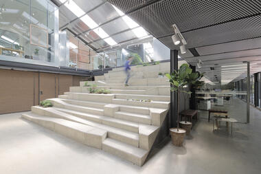 Estudio en un invernadero / O-office Architects