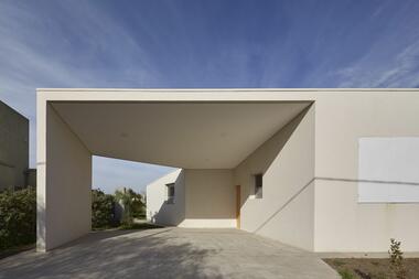 Casa en Roldan / Leo Rota