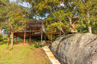Casa Balmy Palmy / CplusC Architectural Workshop