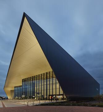 Centro de convenciones en Owensboro / Trahan Architects