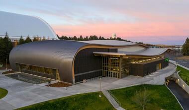 Arena Central da Universidade de Idaho / Opsis Architecture